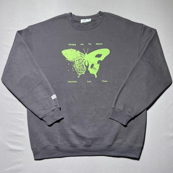 The Mayfair Group Rory Kramer Sweatshirt Mens 2XL Gray Butterfly Skull Crewneck - Picture 1 of 15
